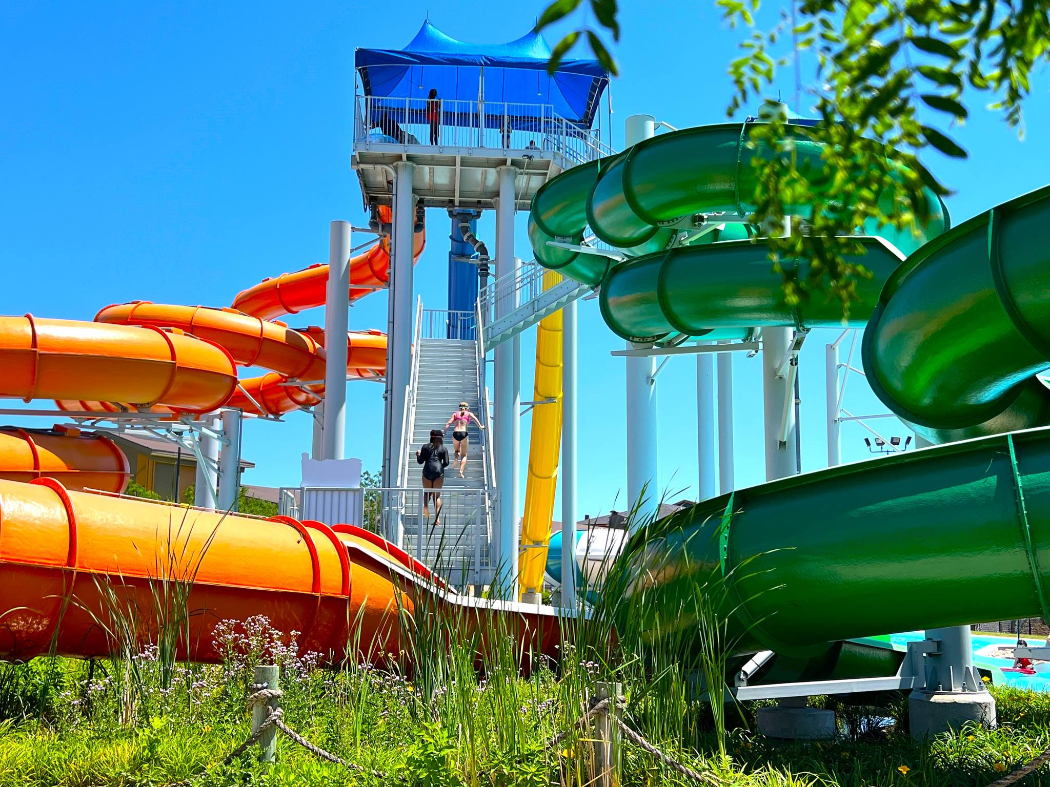 Kings Pointe Waterslides Outdoor
